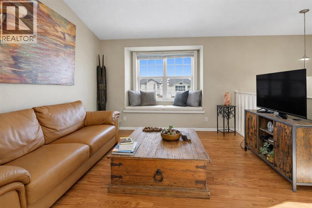 57 Garden Road, Lacombe, Alberta  T4L 2P1 - Photo 6 - A2284750