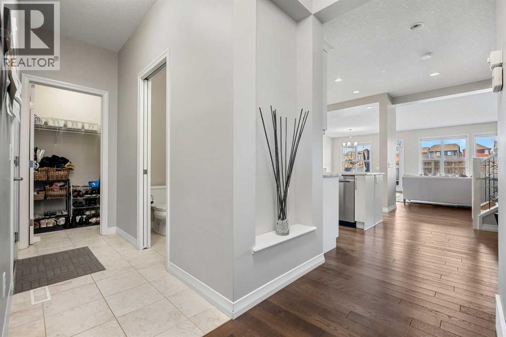 206 Mahogany Passage Se, Calgary, Alberta  T3M 2J7 - Photo 16 - A2287637