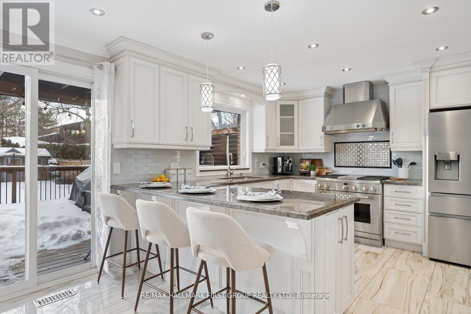 1910 Spruce Hill Road, Pickering, Ontario  L1V 1S7 - Photo 11 - E12853892