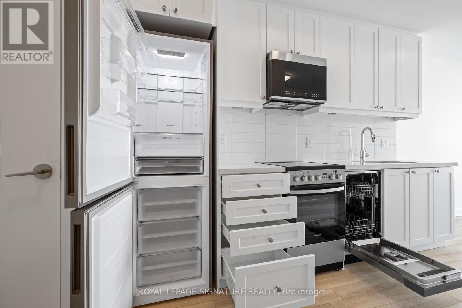 514 - 51 Clarington Boulevard, Clarington (Bowmanville), Ontario  L1C 0A1 - Photo 2 - E12853912