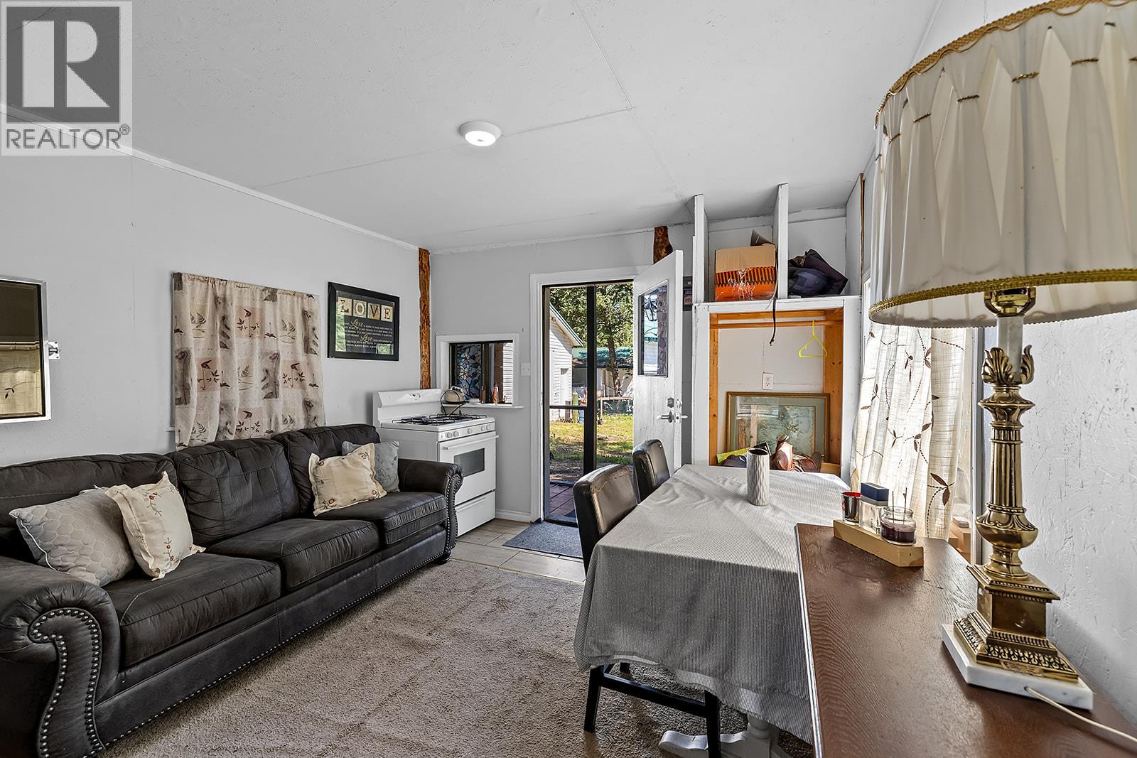 3665 Sweet Road, Baynes Lake, British Columbia  V0B 1T4 - Photo 28 - 10378238