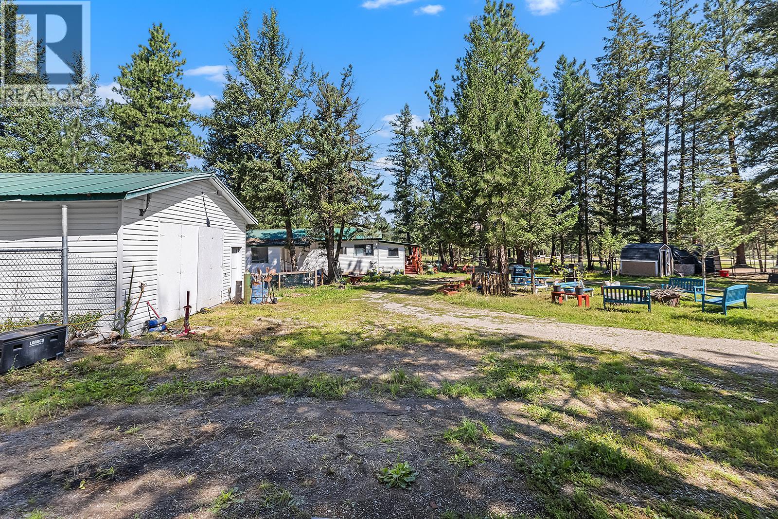 3665 Sweet Road, Baynes Lake, British Columbia  V0B 1T4 - Photo 38 - 10378238