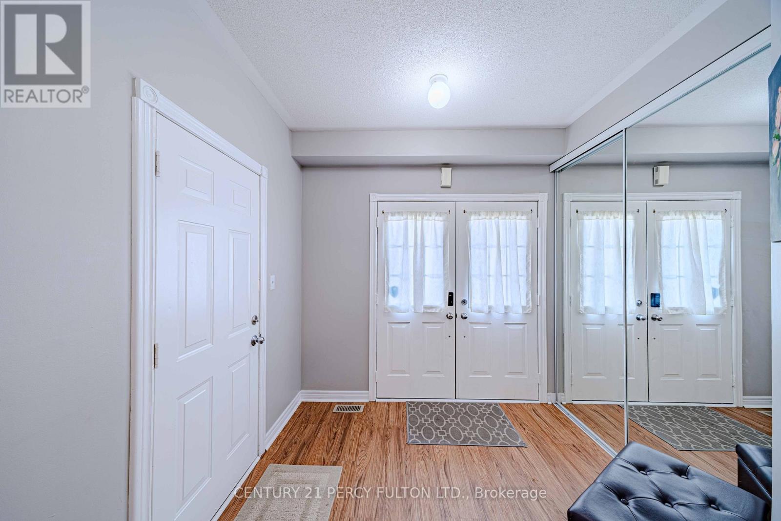 1276 Ashgrove Crescent, Oshawa, Ontario  L1K 3A6 - Photo 6 - E12854064