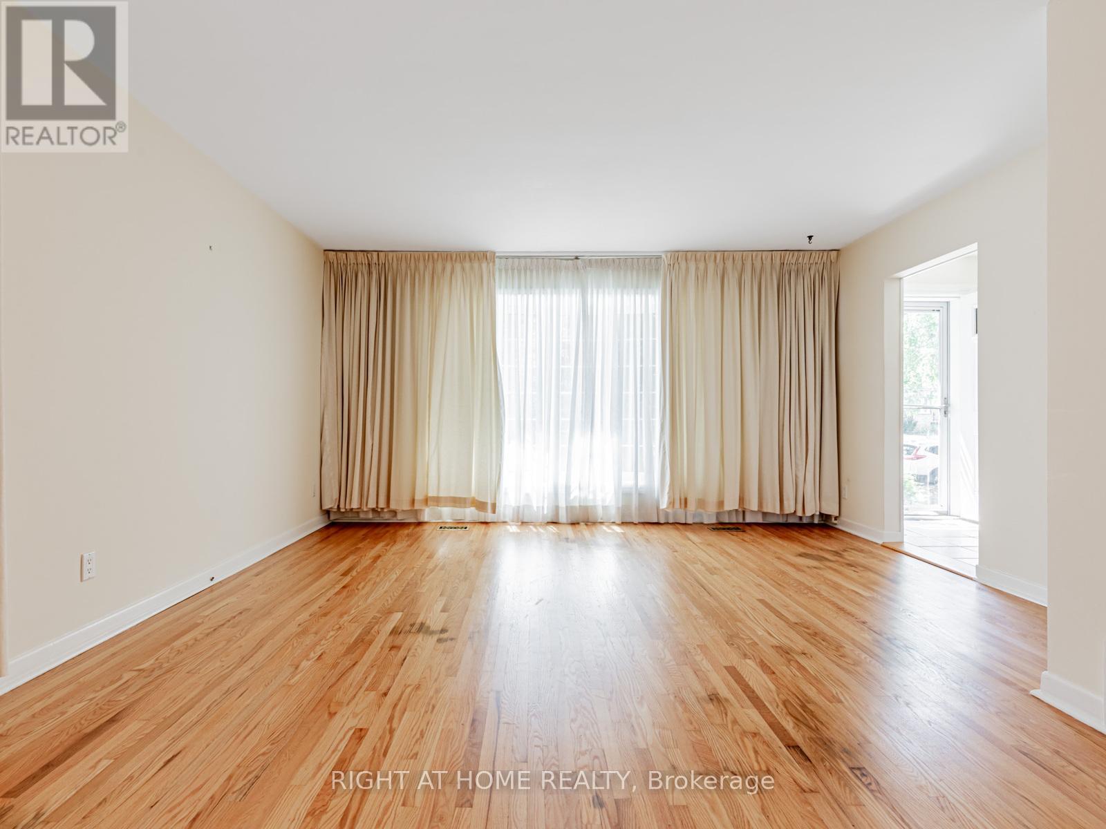 Main Unit - 36 Par Avenue, Toronto, Ontario  M1G 2G4 - Photo 11 - E12854180