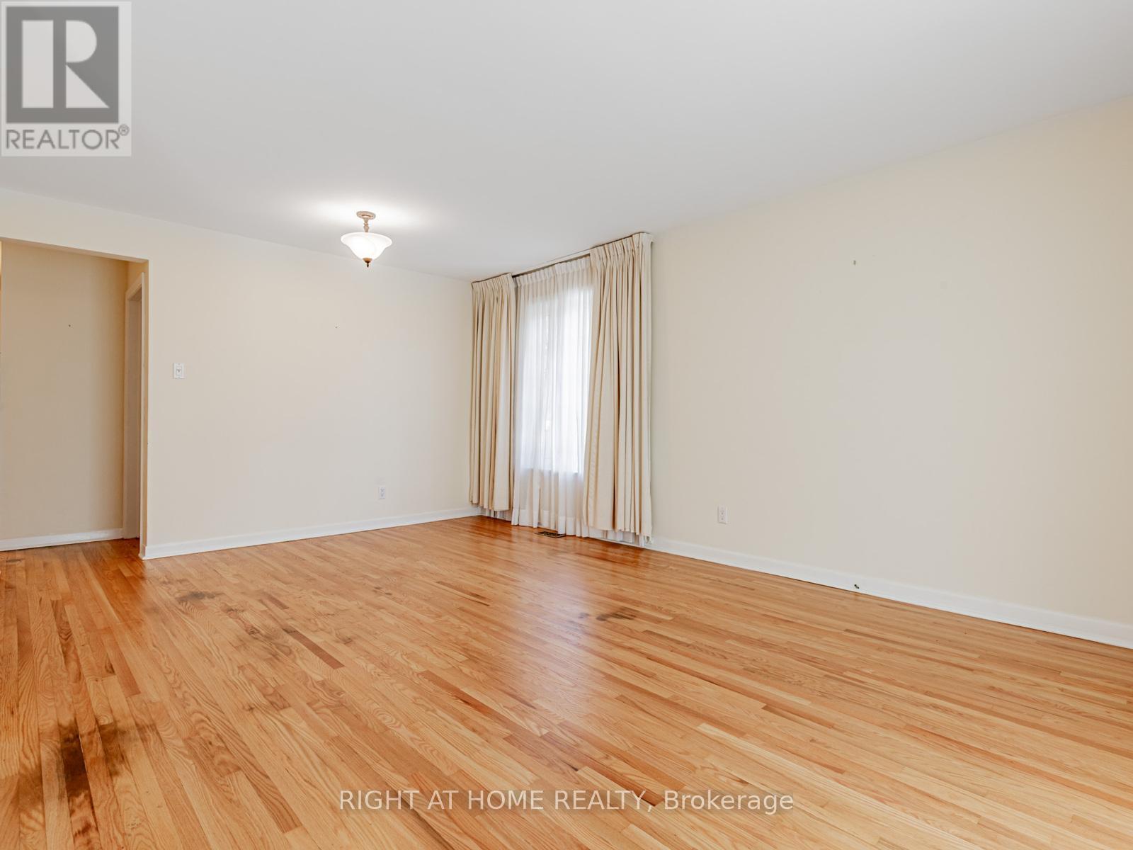 Main Unit - 36 Par Avenue, Toronto, Ontario  M1G 2G4 - Photo 5 - E12854180