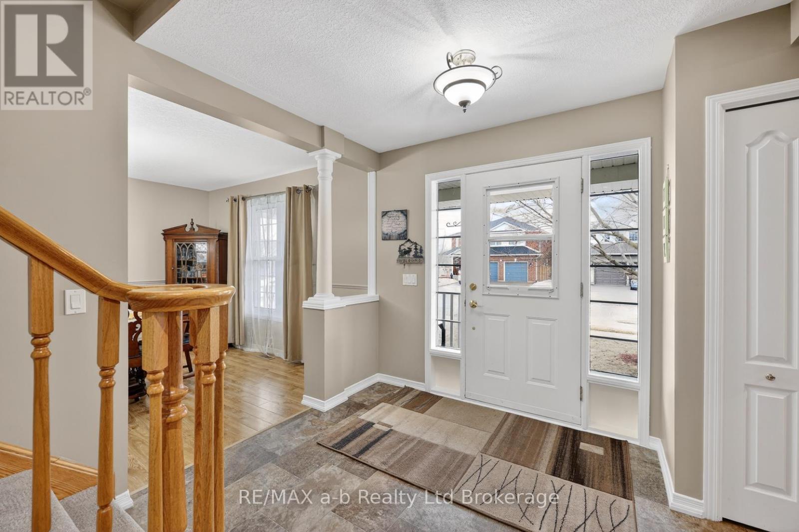 20 Owen Street, Ingersoll, Ontario  N5C 4G7 - Photo 5 - X12854224