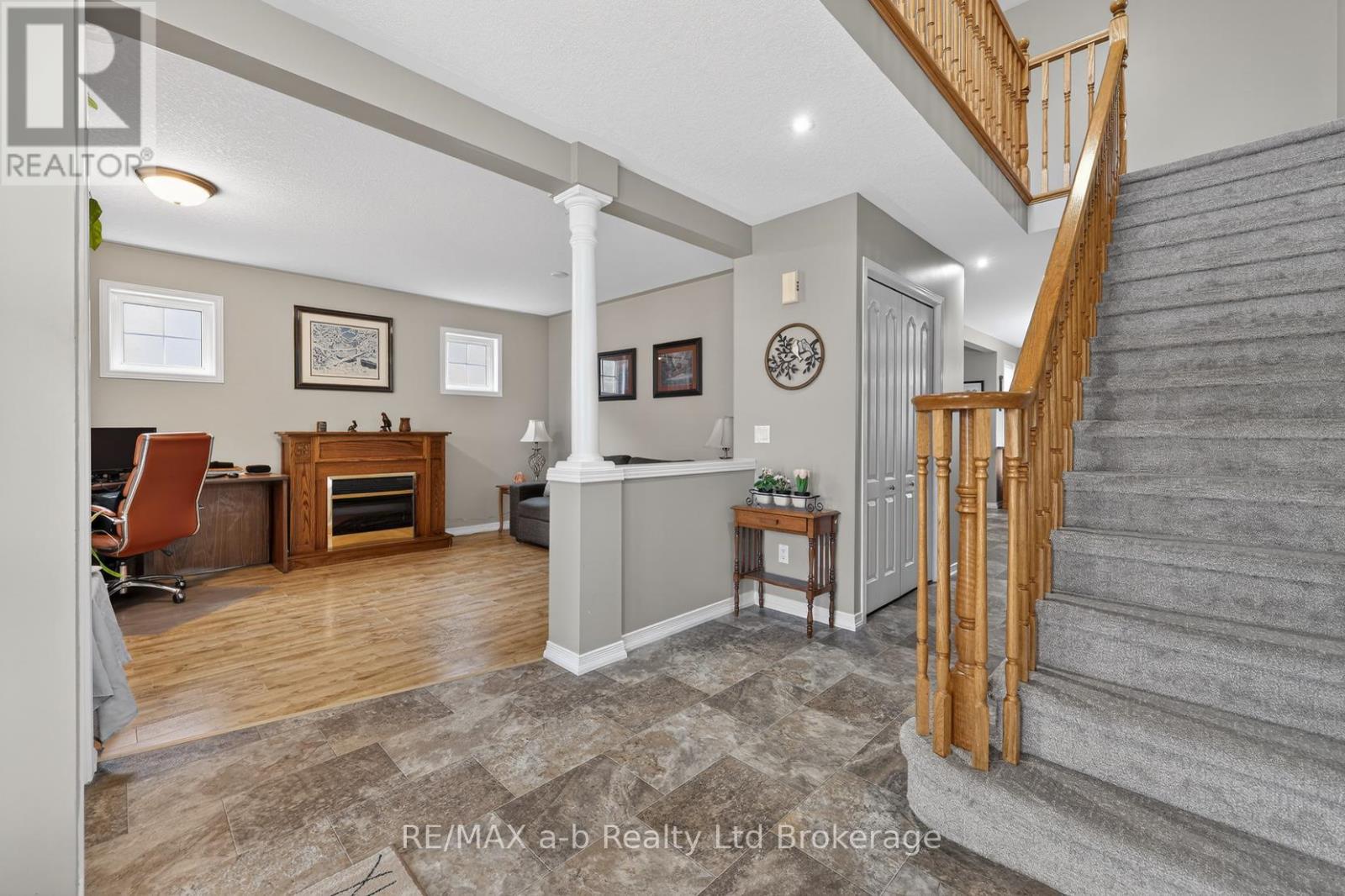 20 Owen Street, Ingersoll, Ontario  N5C 4G7 - Photo 6 - X12854224