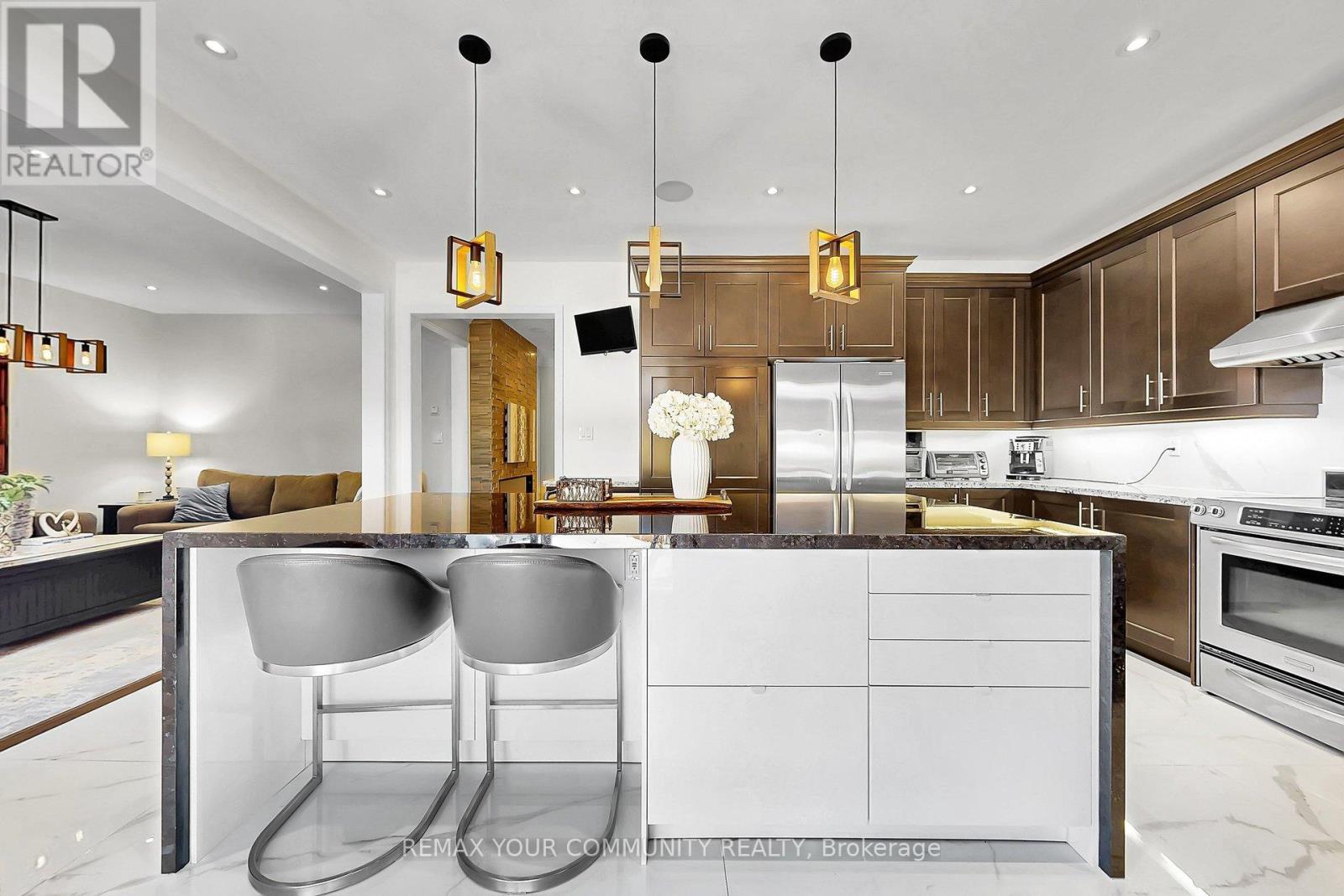 67 Trudeau Drive, Vaughan, Ontario  L4H 0B7 - Photo 12 - N12854054