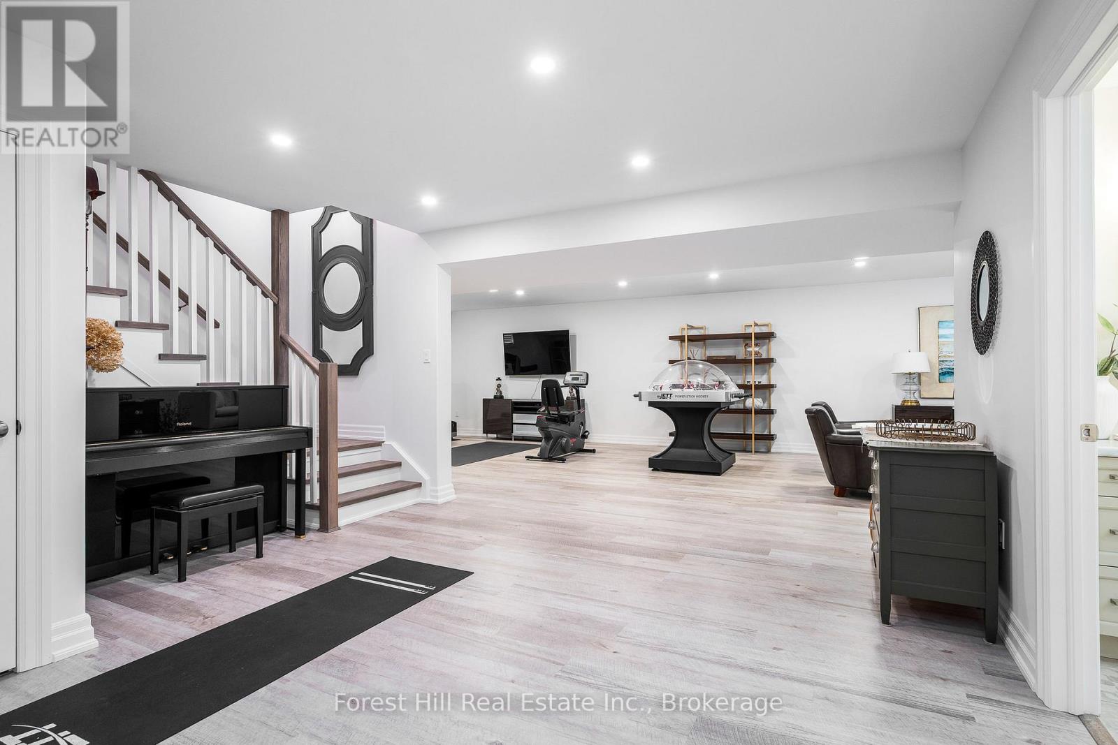 155 Glenlake Boulevard, Collingwood, Ontario  L9Y 0X2 - Photo 34 - S12854192