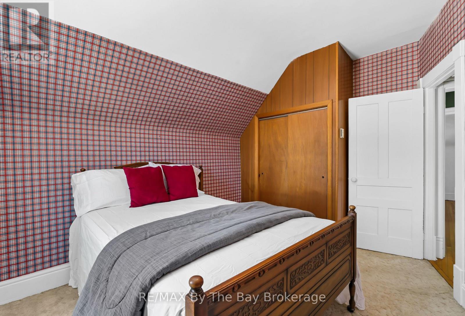 10 Wellington Street E, Clearview, Ontario  L0M 1G0 - Photo 26 - S12853678