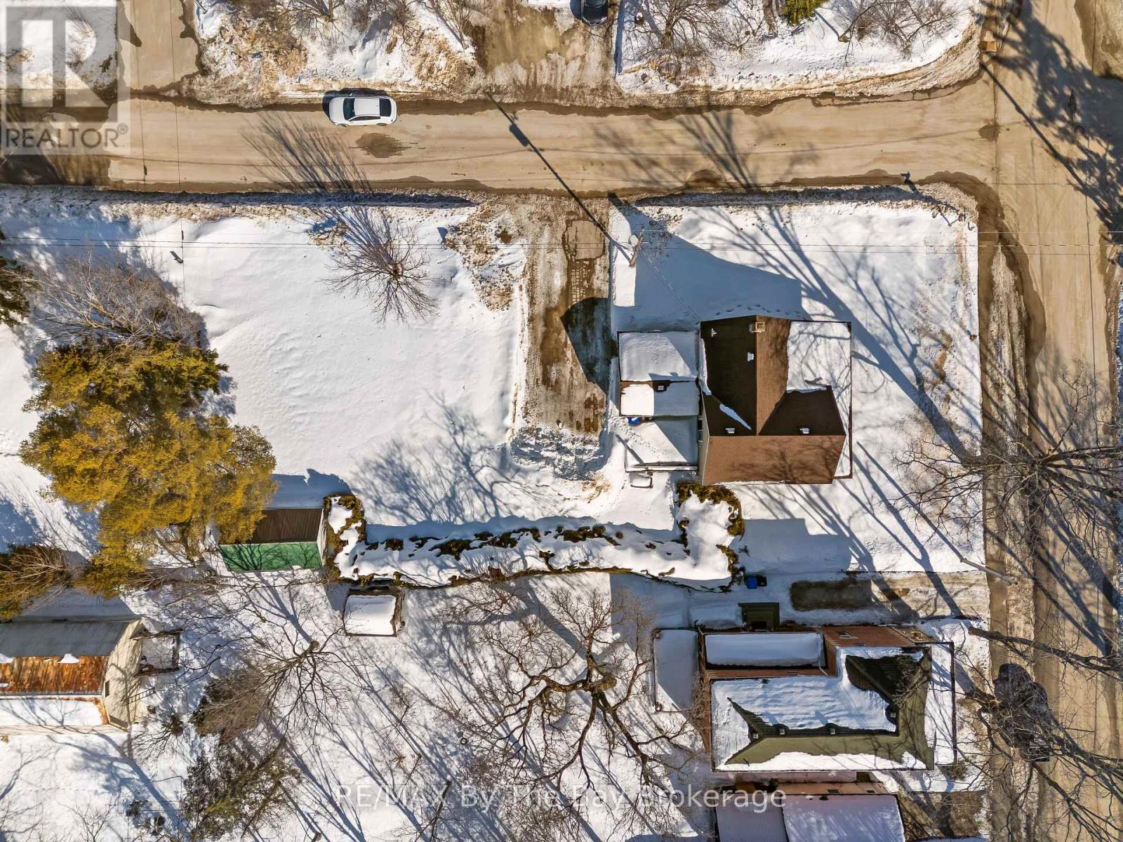 10 Wellington Street E, Clearview, Ontario  L0M 1G0 - Photo 39 - S12853678