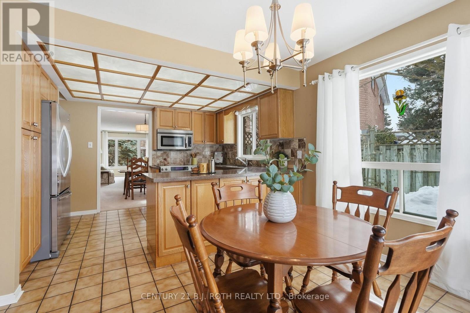 25 Autumn Lane, Barrie, Ontario  L4N 6G8 - Photo 15 - S12853990