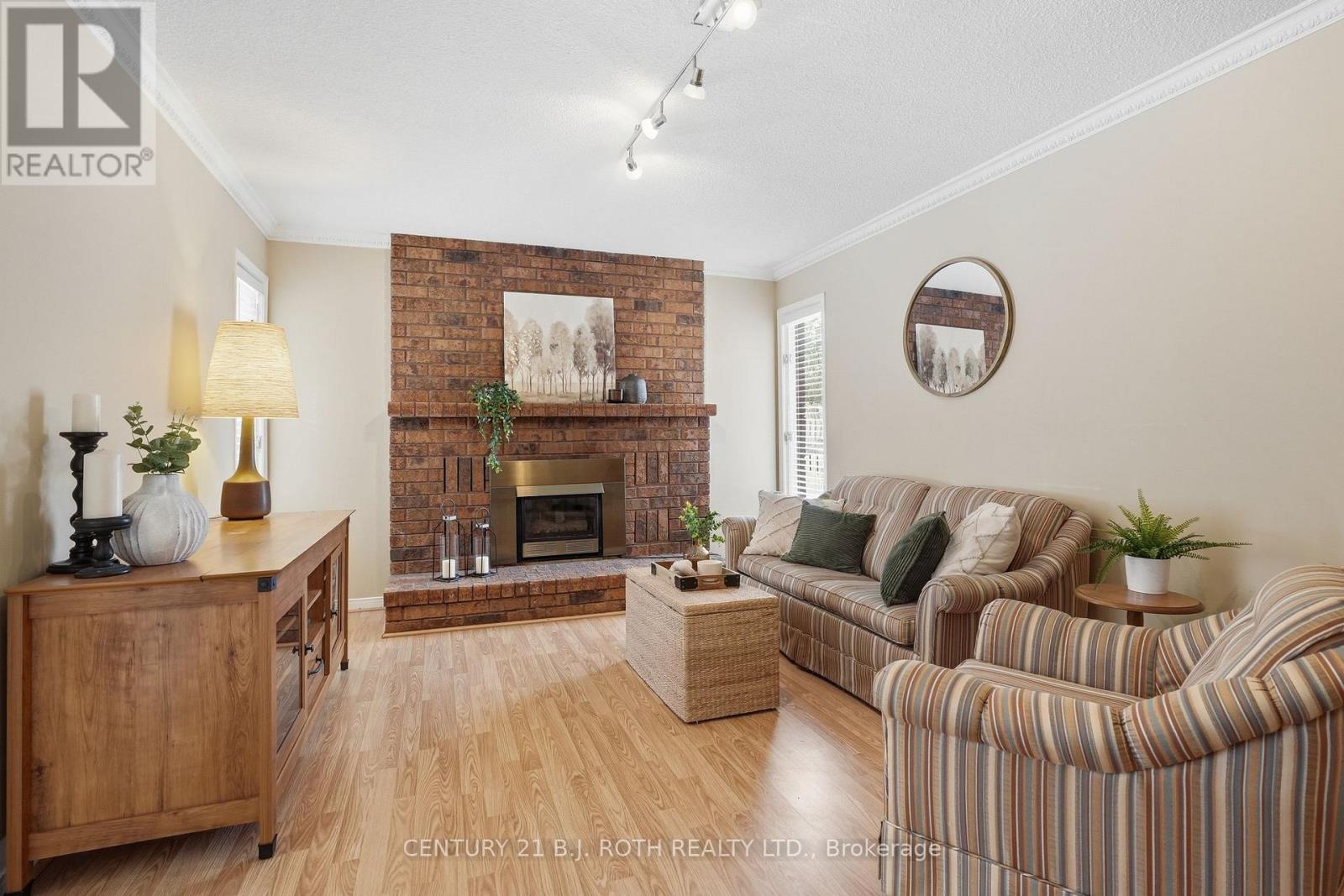 25 Autumn Lane, Barrie, Ontario  L4N 6G8 - Photo 16 - S12853990