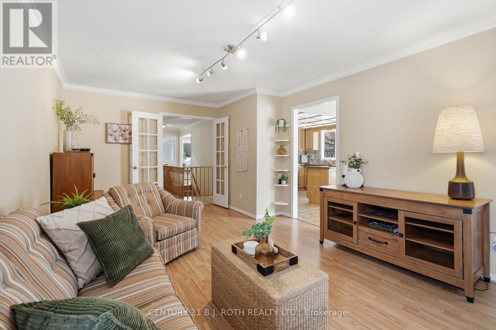 25 Autumn Lane, Barrie, Ontario  L4N 6G8 - Photo 18 - S12853990