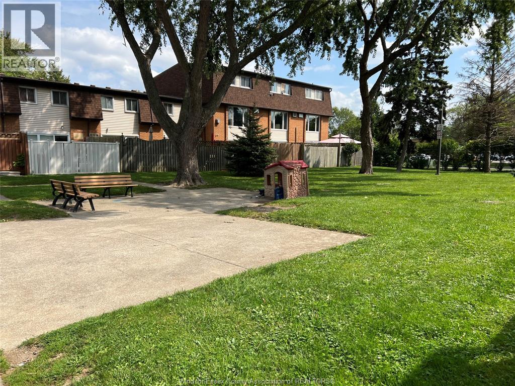 6322 Thornberry Crescent, Windsor, Ontario  N8T 3A2 - Photo 17 - 26004739