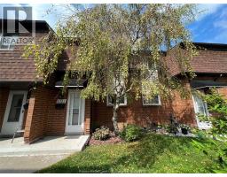 6322 THORNBERRY CRESCENT, Windsor, Ontario
