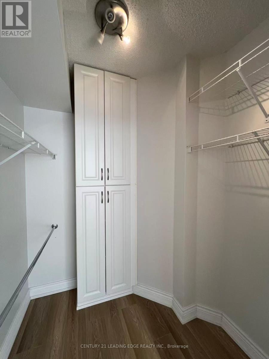 1609 - 55 Bloor Street E, Toronto, Ontario  M4W 3G7 - Photo 11 - C12848676