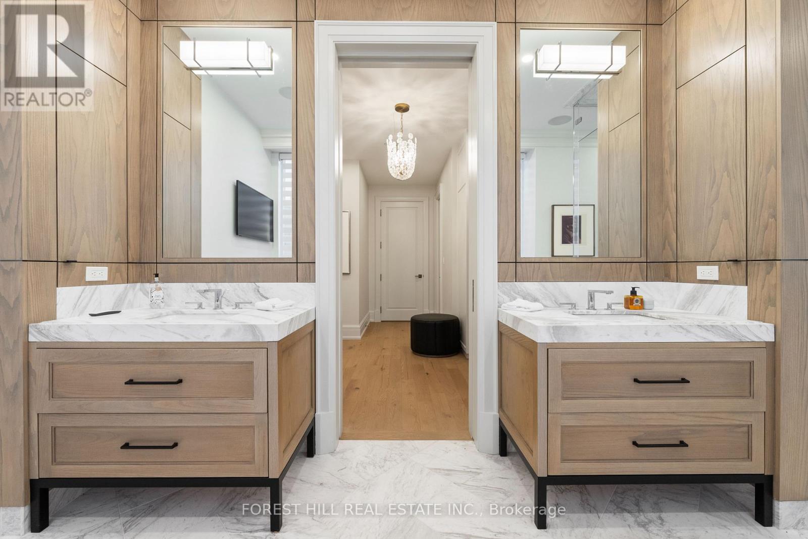 602 - 128 Hazelton Avenue, Toronto, Ontario  M5R 2E2 - Photo 28 - C12850582