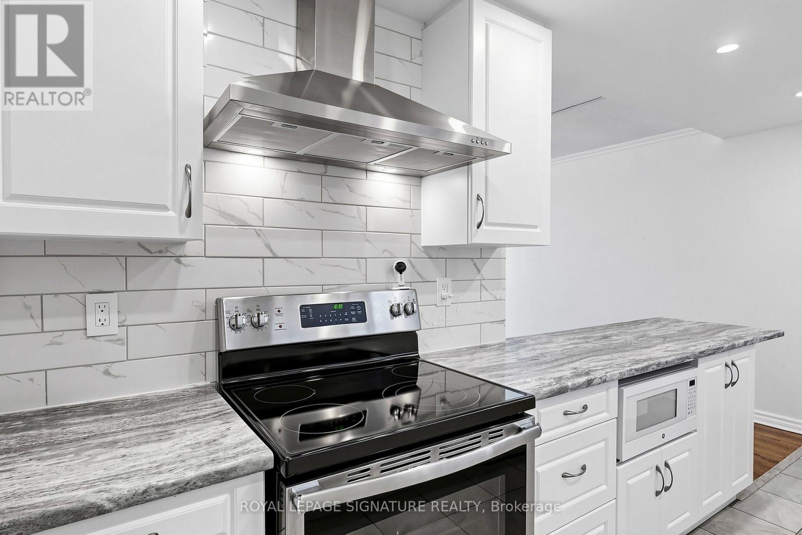 109 - 1535 Diefenbaker Court, Pickering (Town Centre), Ontario  L1V 3W2 - Photo 5 - E12830324