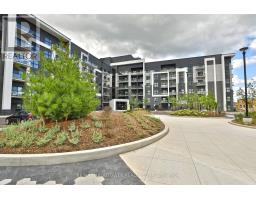 117 - 128 GROVEWOOD COMMON, Oakville, Ontario
