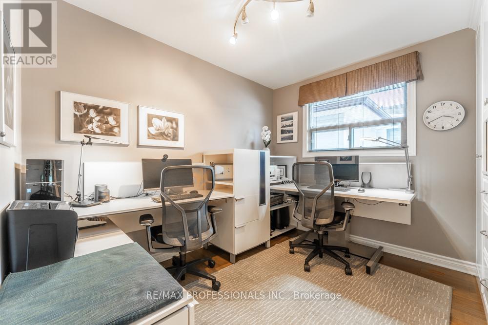 1427 Kenmuir Avenue, Mississauga (Mineola), Ontario  L5G 4B3 - Photo 21 - W12854034