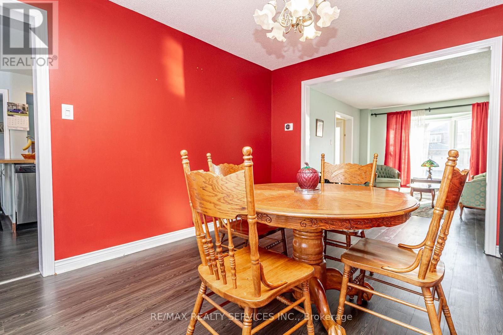 7 Laidlaw Avenue, Brampton, Ontario  L6S 5W1 - Photo 11 - W12854074