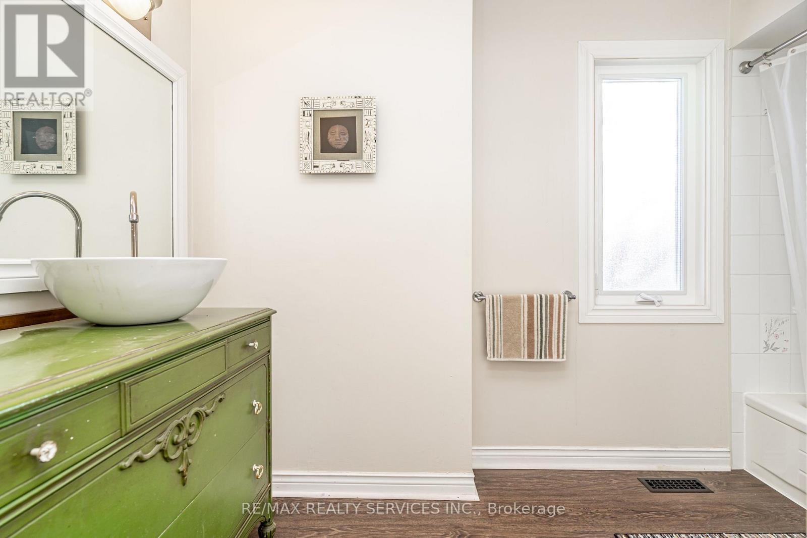 7 Laidlaw Avenue, Brampton, Ontario  L6S 5W1 - Photo 35 - W12854074