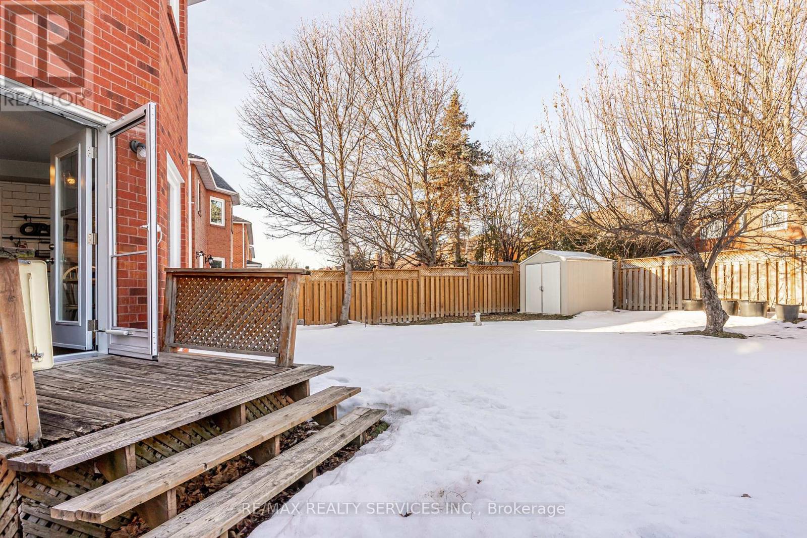 7 Laidlaw Avenue, Brampton, Ontario  L6S 5W1 - Photo 41 - W12854074