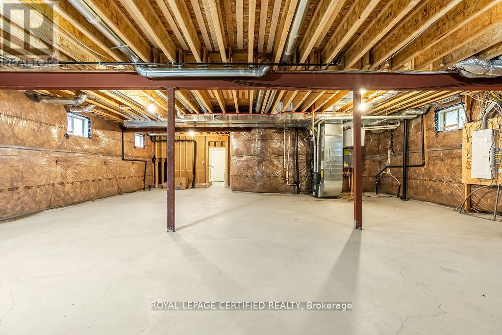 185 Burloak Drive, Oakville, Ontario  L6L 6S7 - Photo 49 - W12854104