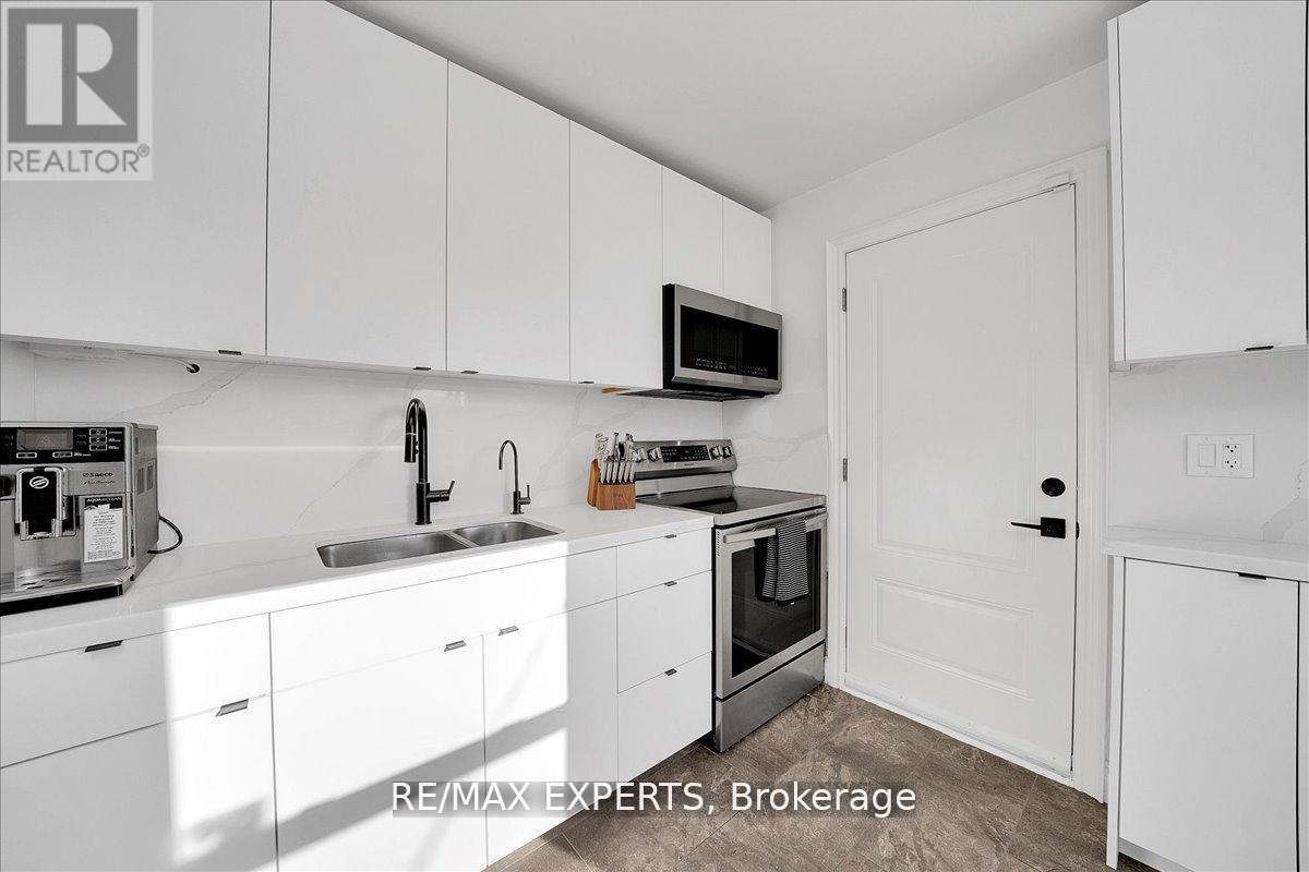 60 Anthony Road, Toronto, Ontario  M3K 1B3 - Photo 10 - W12854132