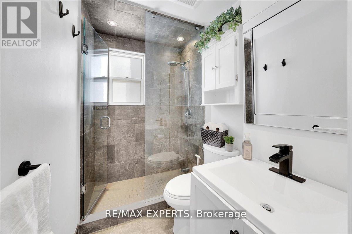 60 Anthony Road, Toronto, Ontario  M3K 1B3 - Photo 17 - W12854132