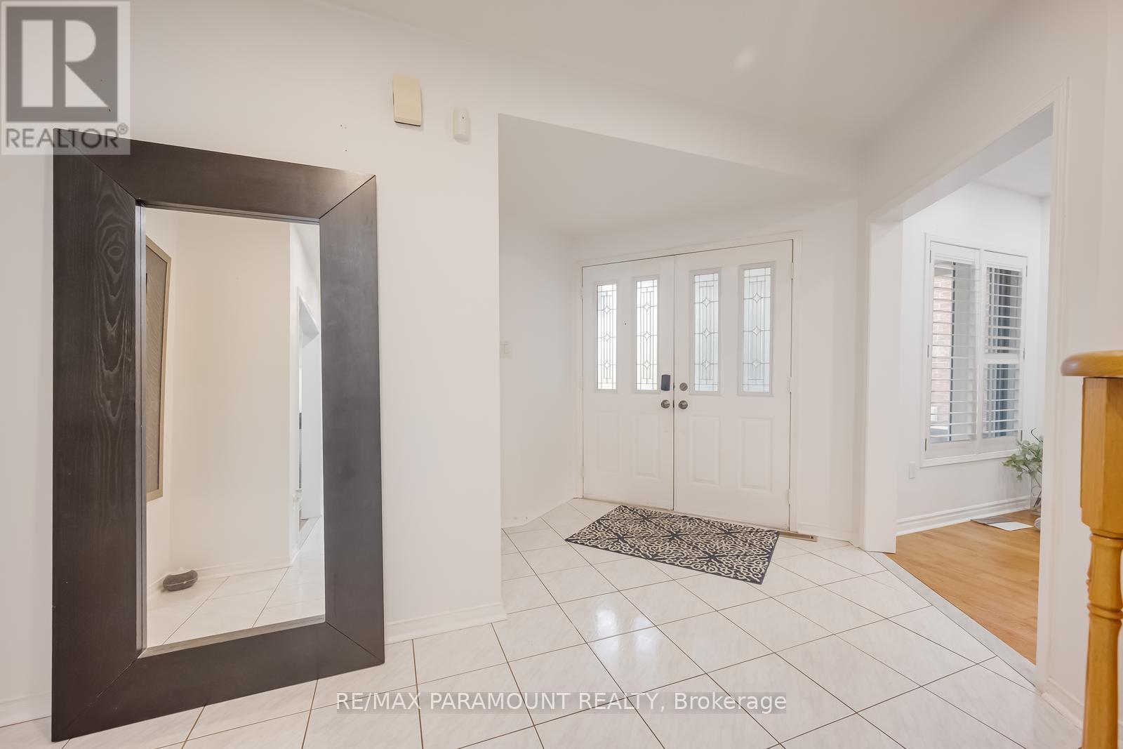 6371 Ormindale Way, Mississauga (East Credit), Ontario  L5V 1J2 - Photo 13 - W12854162