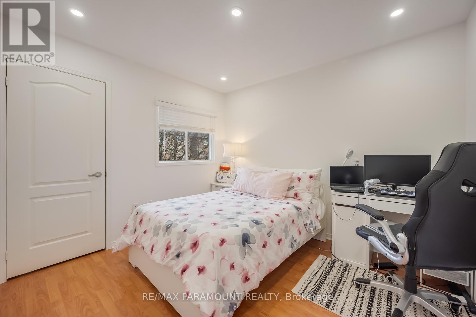 6371 Ormindale Way, Mississauga (East Credit), Ontario  L5V 1J2 - Photo 30 - W12854162