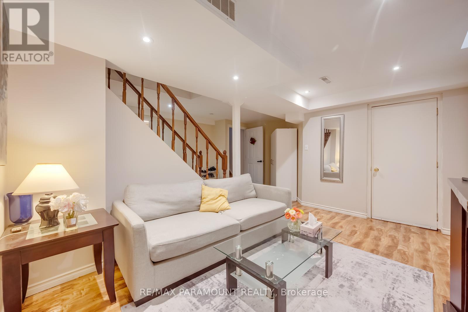 6371 Ormindale Way, Mississauga (East Credit), Ontario  L5V 1J2 - Photo 37 - W12854162