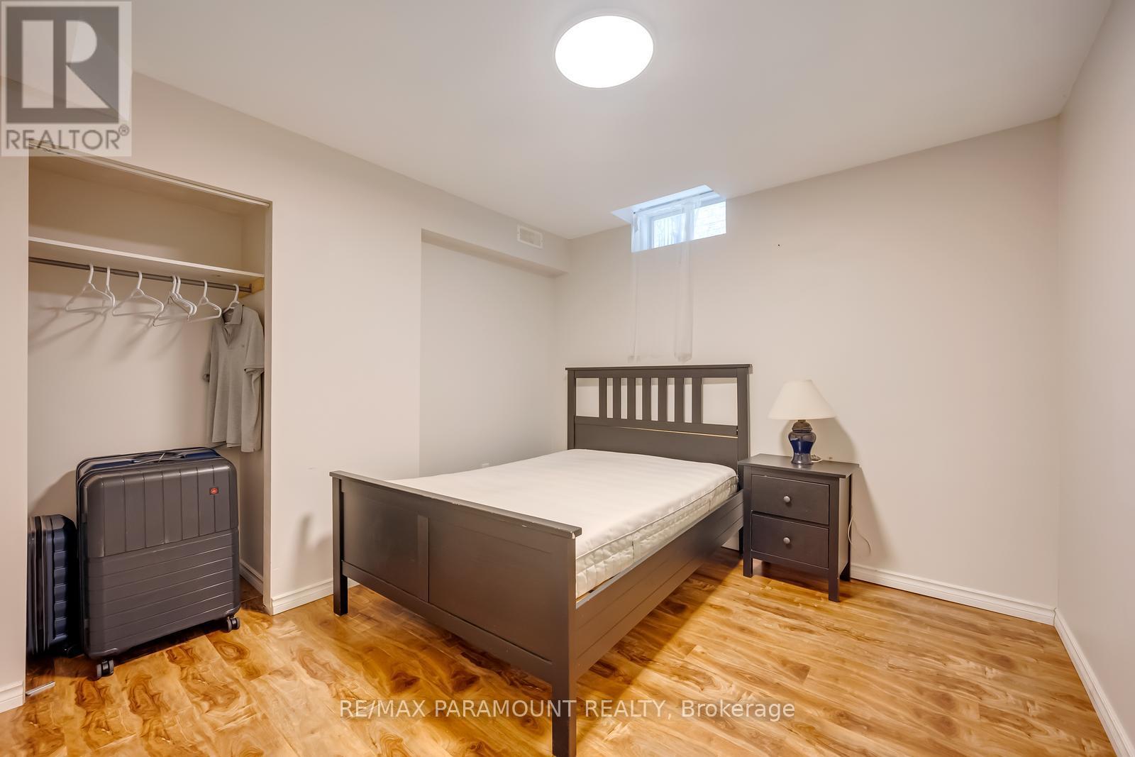 6371 Ormindale Way, Mississauga (East Credit), Ontario  L5V 1J2 - Photo 39 - W12854162