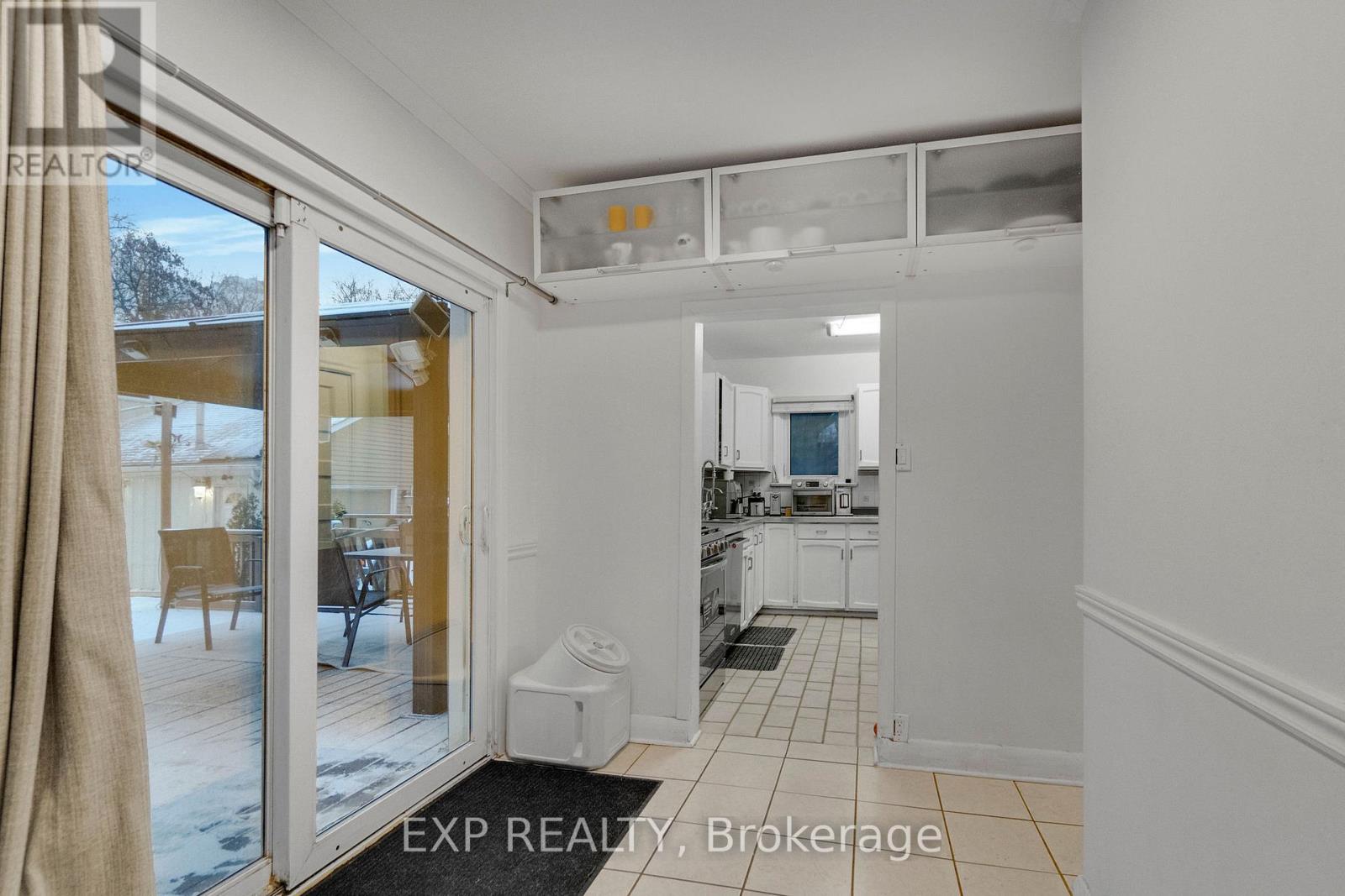 1331 St. James Avenue, Mississauga (Lakeview), Ontario  L5E 1J3 - Photo 18 - W12854288