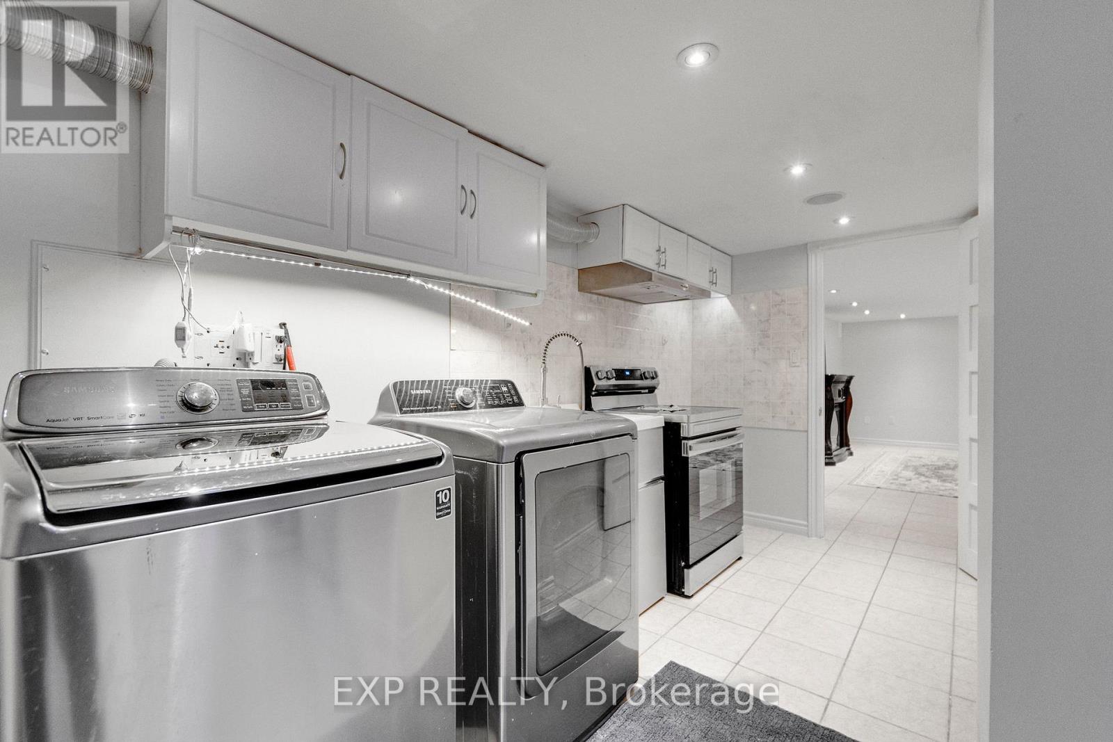 1331 St. James Avenue, Mississauga (Lakeview), Ontario  L5E 1J3 - Photo 41 - W12854288