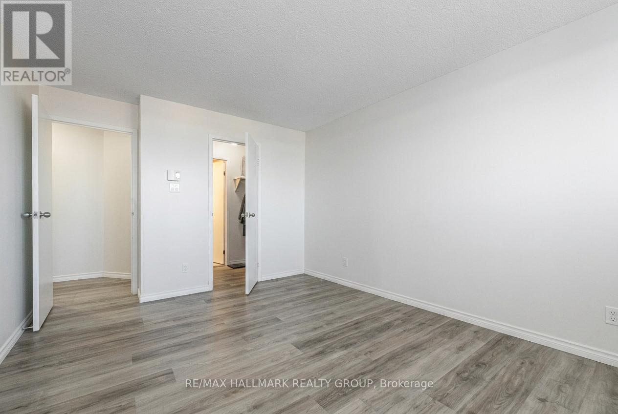 1009 - 1025 Grenon Avenue, Ottawa, Ontario  K2B 8S5 - Photo 18 - X12854056