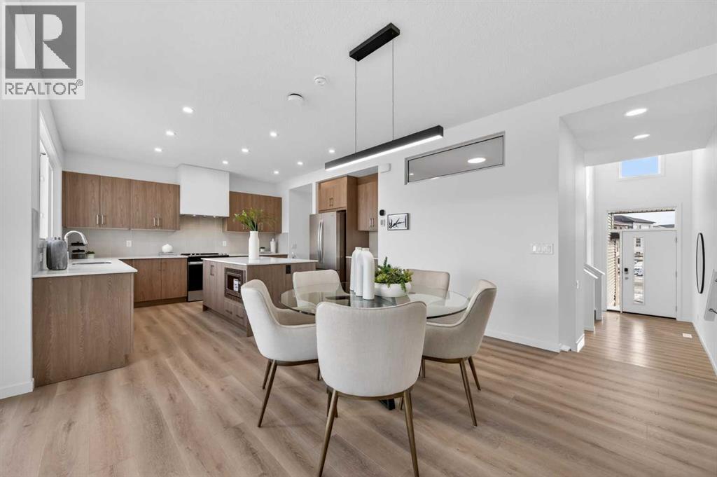 409 Corner Glen Way Ne, Calgary, Alberta  T3N 2P1 - Photo 4 - A2253055