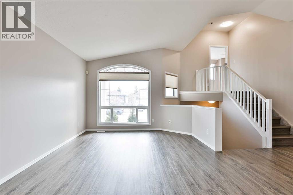 147 Heritage Circle W, Lethbridge, Alberta  T1K 7K5 - Photo 8 - A2290740