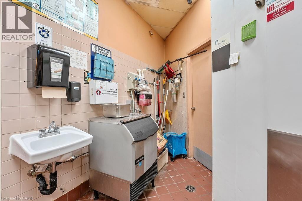 501 Bryne Drive, Barrie, Ontario  L4N 9P7 - Photo 34 - 40786402