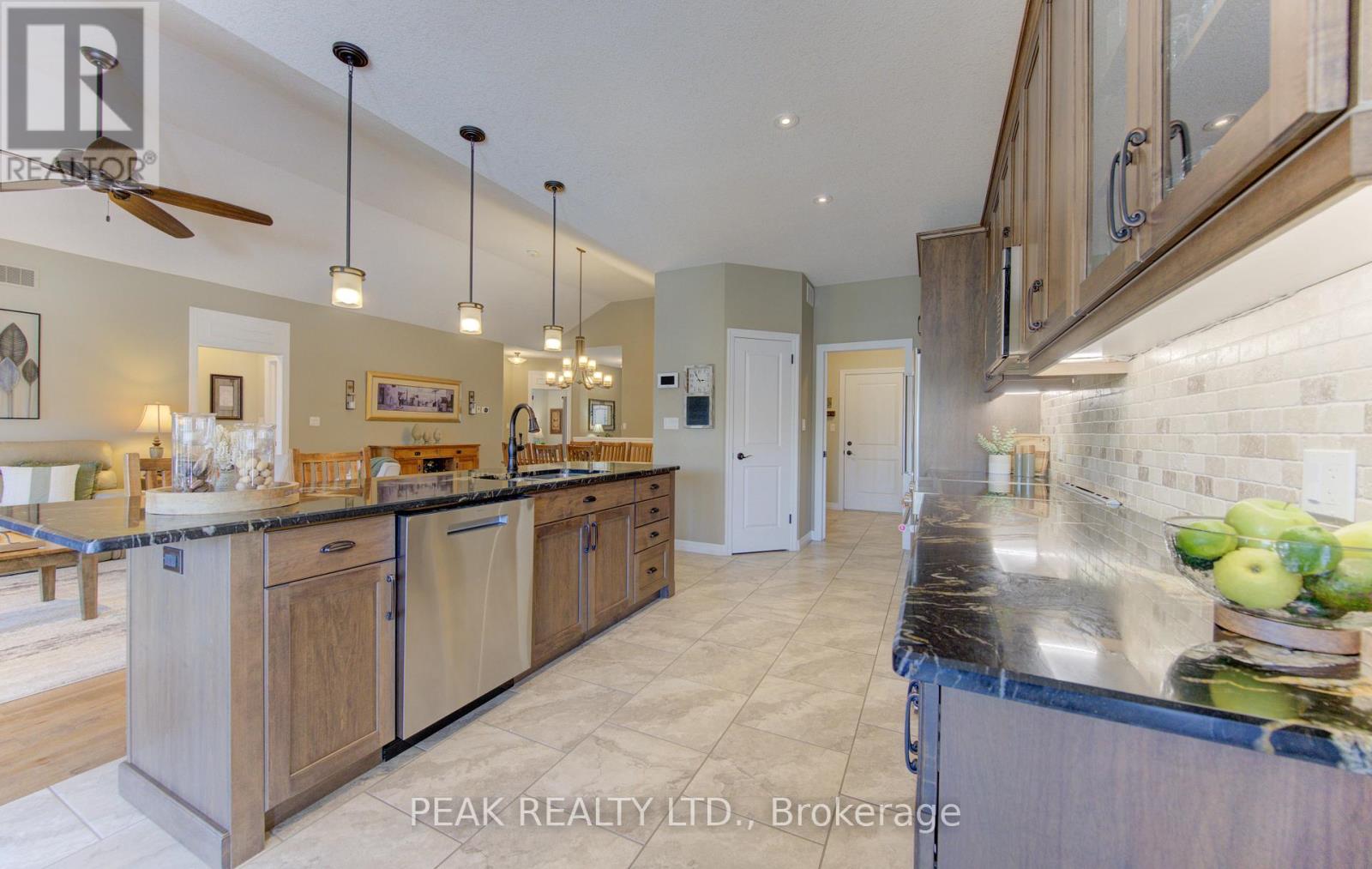 24 Dublin Crossing, Wilmot, Ontario  N3A 0C9 - Photo 17 - X12853906