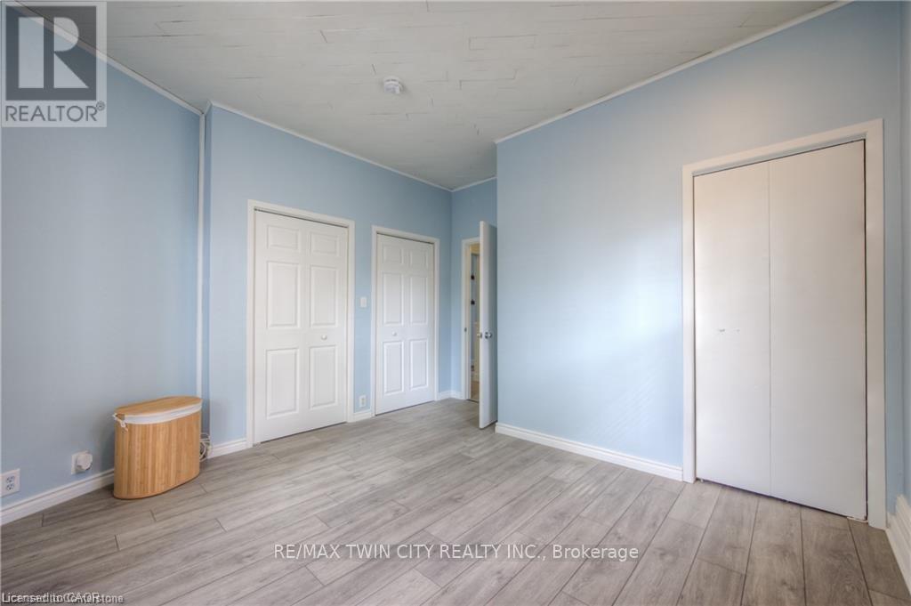 332 Queen Street W, Cambridge, Ontario  N3C 1G8 - Photo 6 - X12854058