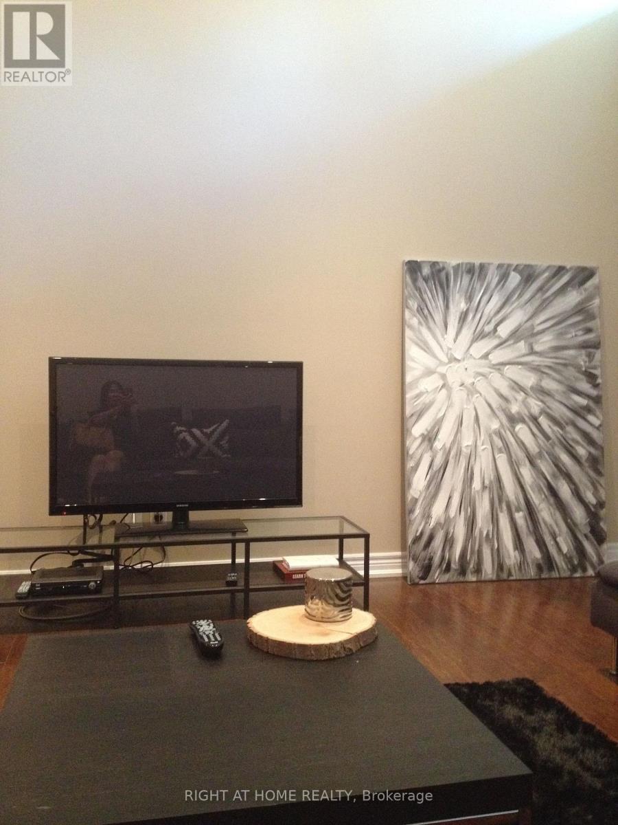 102 - 50 Murray Street W, Hamilton, Ontario  L8L 1B3 - Photo 8 - X12682902