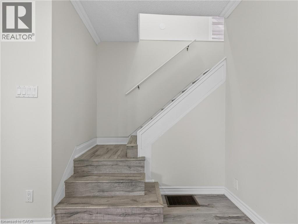 2296 New Street, Burlington, Ontario  L7R 1J3 - Photo 24 - 40810208