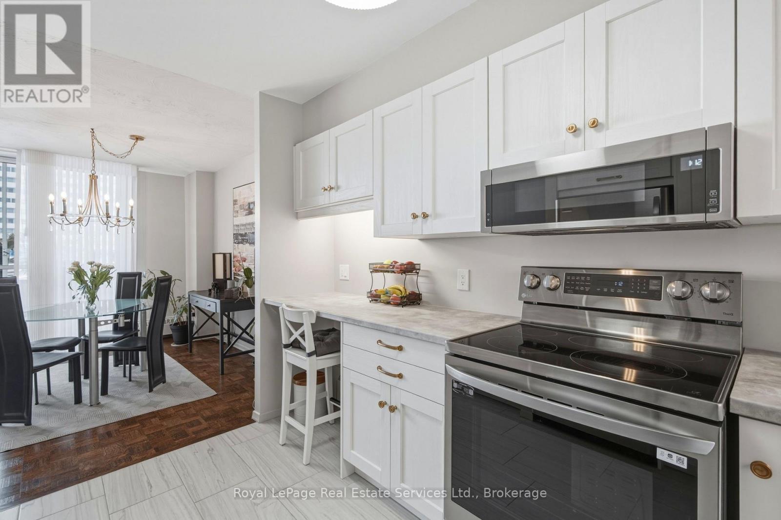 102 - 15 Towering Heights Boulevard, St. Catharines, Ontario  L2T 3G7 - Photo 13 - X12851128