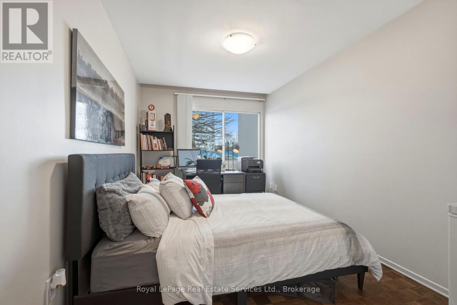 102 - 15 Towering Heights Boulevard, St. Catharines, Ontario  L2T 3G7 - Photo 18 - X12851128