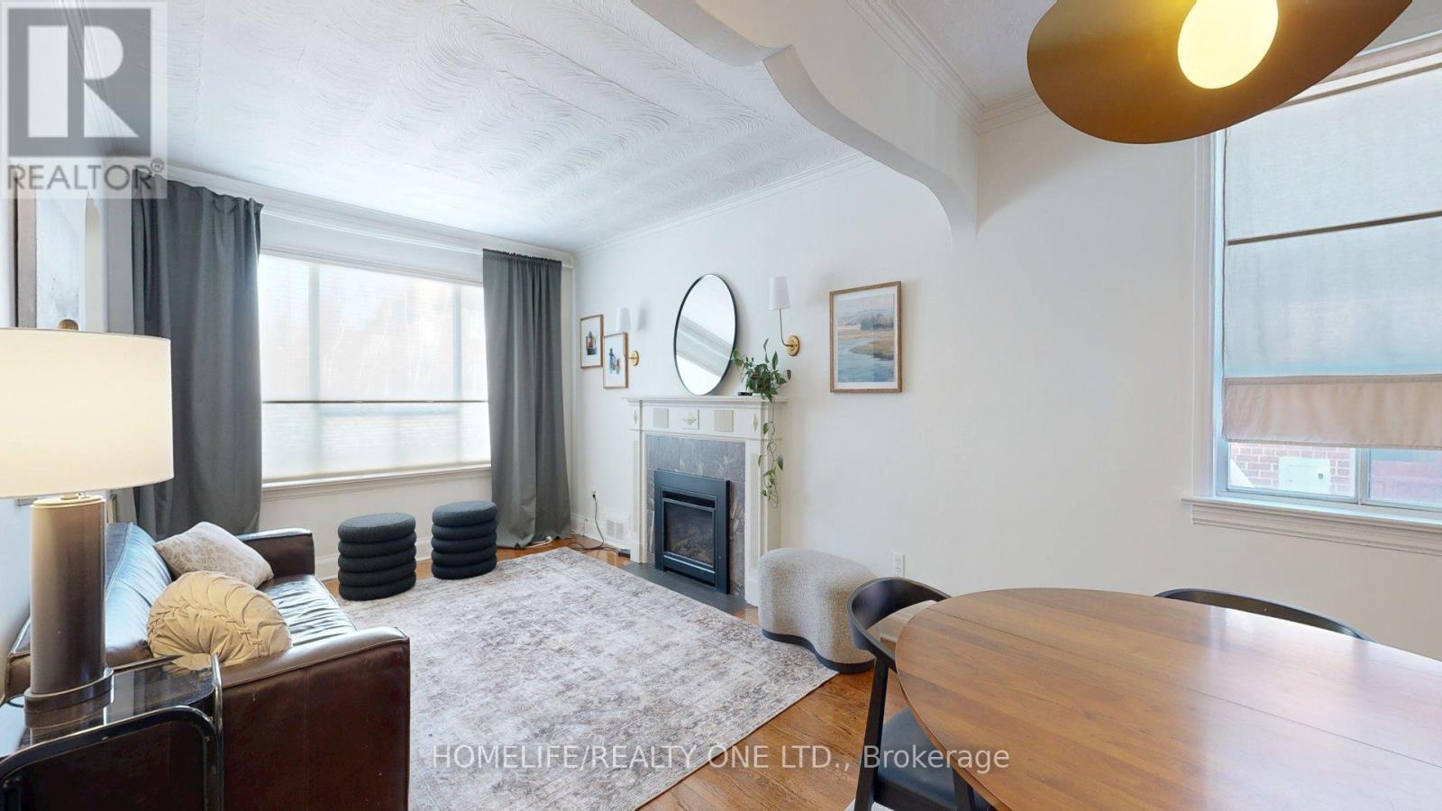 247 Berry Road, Toronto, Ontario  M8Y 1X8 - Photo 14 - W12843962