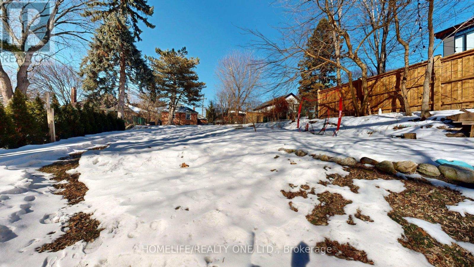 247 Berry Road, Toronto, Ontario  M8Y 1X8 - Photo 36 - W12843962