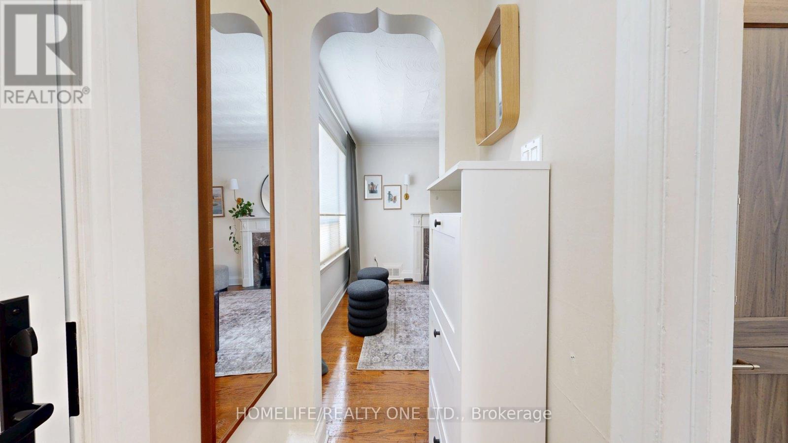 247 Berry Road, Toronto, Ontario  M8Y 1X8 - Photo 9 - W12843962